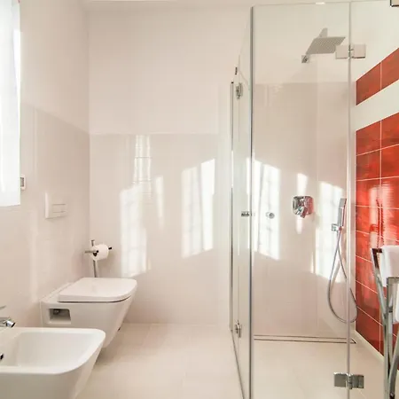 Villa Sleeps 8 With Pool And Air Con *